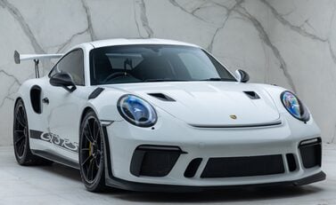Porsche 911 GT3 RS (991.2) 9