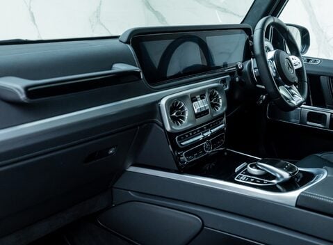 Mercedes-Benz G Class AMG G 63 20