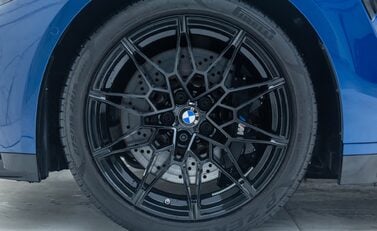 BMW M3 COMPETITION M XDRIVE 10