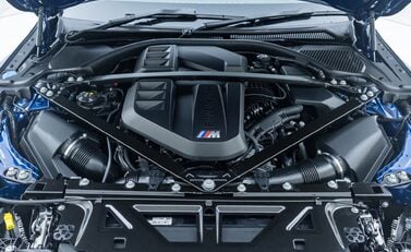 BMW M3 COMPETITION M XDRIVE 38