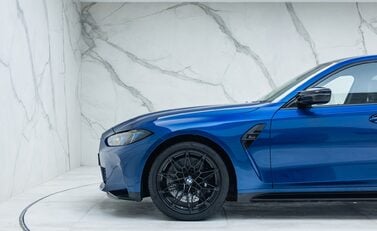 BMW M3 COMPETITION M XDRIVE 32
