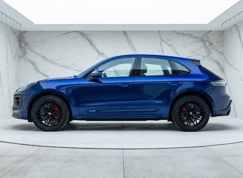 Porsche Macan GTS 5