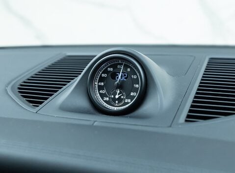 Porsche Macan GTS 22