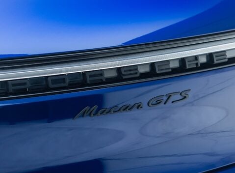 Porsche Macan GTS 31