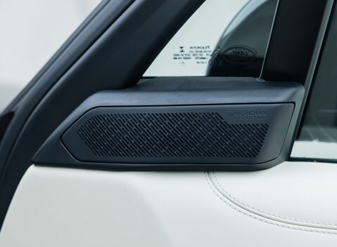 Land Rover Range Rover D350 AUTOBIOGRAPHY LWB 28