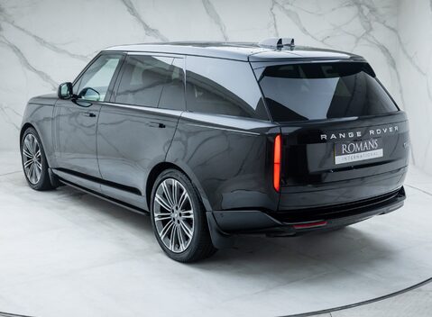 Land Rover Range Rover D350 AUTOBIOGRAPHY LWB 11