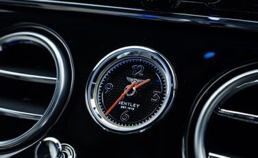 Bentley Continental GT W12 28