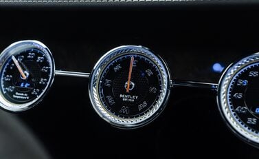 Bentley Continental GT W12 23