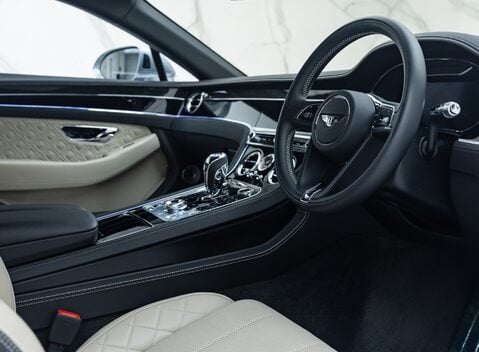 Bentley Continental GT W12 13