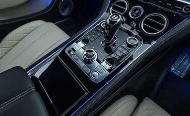 Bentley Continental GT W12 27