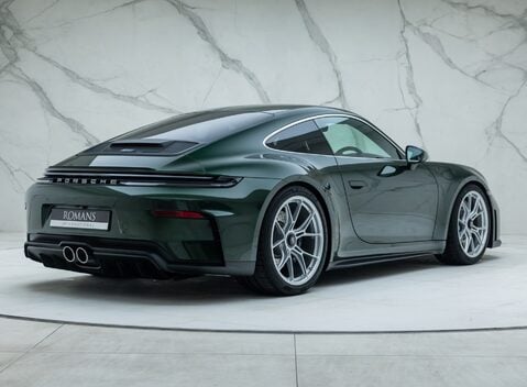 Porsche 911 GT3 TOURING (992.2) 3