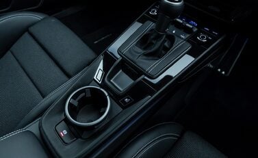 Porsche 911 GT3 TOURING (992.2) 20