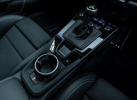 Porsche 911 GT3 TOURING (992.2) 20