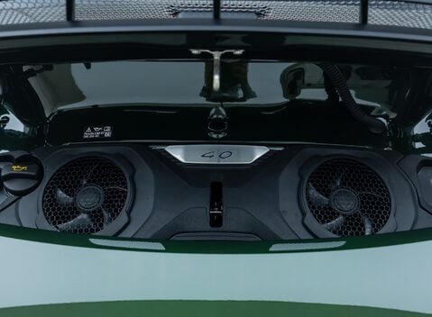 Porsche 911 GT3 TOURING (992.2) 37