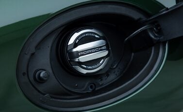 Porsche 911 GT3 TOURING (992.2) 31