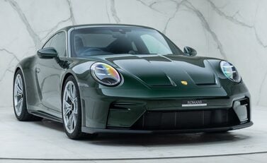 Porsche 911 GT3 TOURING (992.2) 6