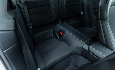 Porsche 911 GT3 TOURING (992.2) 13