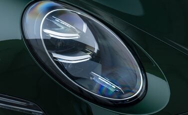 Porsche 911 GT3 TOURING (992.2) 28