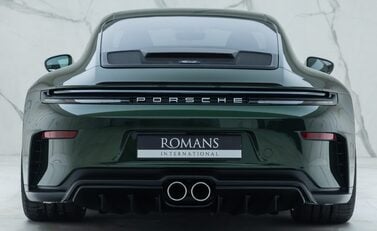 Porsche 911 GT3 TOURING (992.2) 5