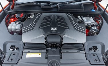 Lamborghini Urus PERFORMANTE 52