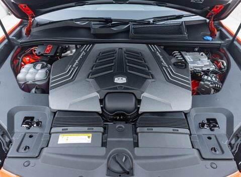 Lamborghini Urus PERFORMANTE 52