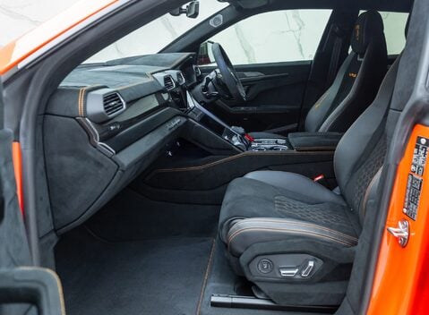 Lamborghini Urus PERFORMANTE 19