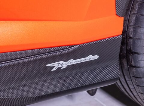 Lamborghini Urus PERFORMANTE 42