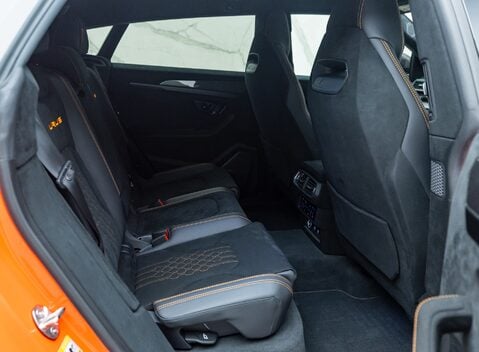 Lamborghini Urus PERFORMANTE 18