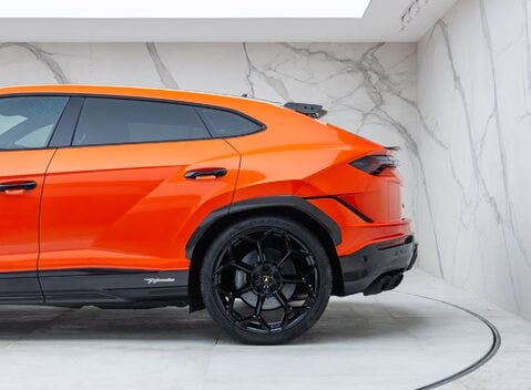 Lamborghini Urus PERFORMANTE 51