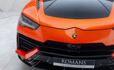 Lamborghini Urus PERFORMANTE 31