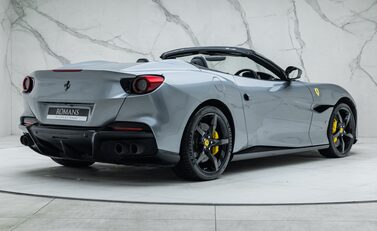 Ferrari Portofino M 9