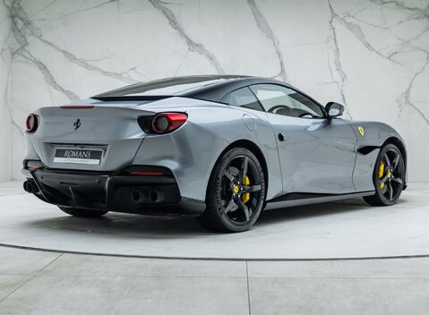 Ferrari Portofino M 8