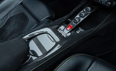 Ferrari Portofino M 27