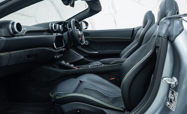 Ferrari Portofino M 20