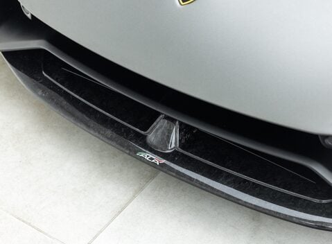 Lamborghini Huracan LP 640-4 PERFORMANTE 19