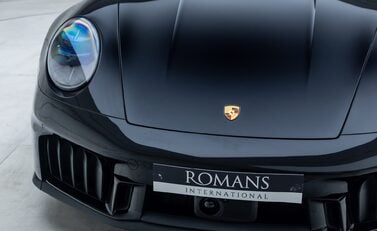 Porsche 911 Targa 4 GTS (992.2) 36