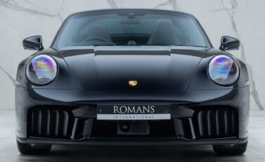 Porsche 911 Targa 4 GTS (992.2) 10