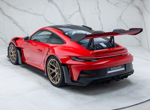 Porsche 911 GT3 RS (992) 12