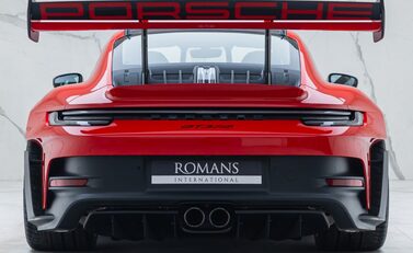 Porsche 911 GT3 RS (992) 8