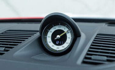 Porsche 911 GT3 RS (992) 24