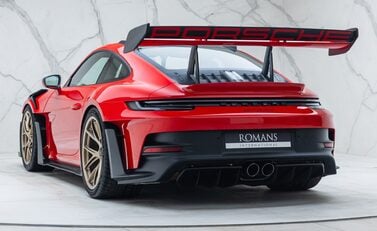 Porsche 911 GT3 RS (992) 10