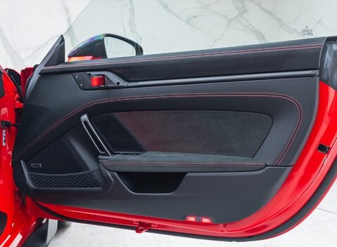 Porsche 911 GT3 RS (992) 32