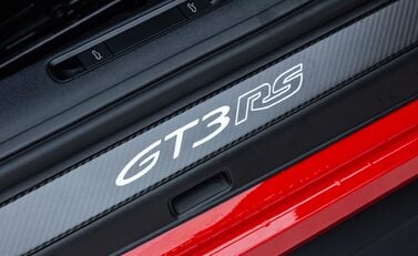 Porsche 911 GT3 RS (992) 31