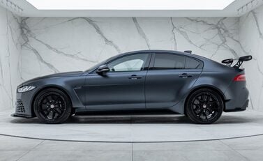 Jaguar XE SV PROJECT 8 4