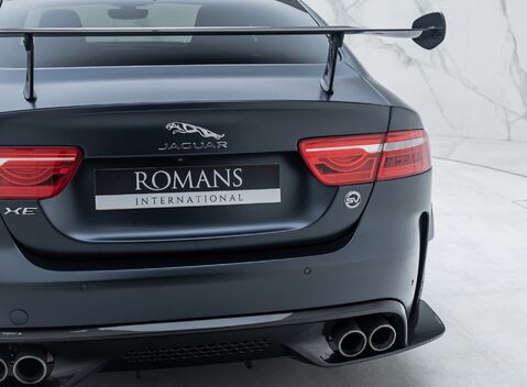 Jaguar XE SV PROJECT 8 36