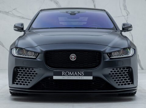 Jaguar XE SV PROJECT 8 6
