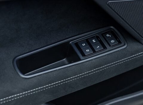 Jaguar XE SV PROJECT 8 33