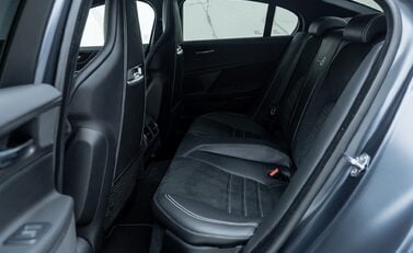 Jaguar XE SV PROJECT 8 18