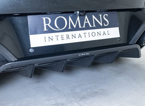 Aston Martin Vanquish V12 38