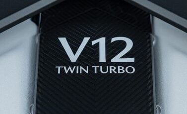 Aston Martin Vanquish V12 57